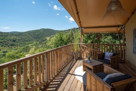 Hôtel Spa Luxe Ardèche · Lodge Deluxe Vue Jardin Ardèche · Domaine de Chalvêches