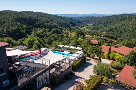 Hôtel Spa Luxe Ardèche · Chambre Lodge Deluxe Premium Ardèche · Domaine de Chalvêches