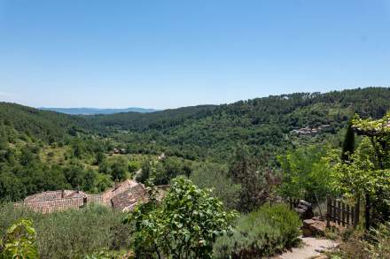 Tourisme Ardèche · Visiter Ardèche · Domaine de Chalvêches